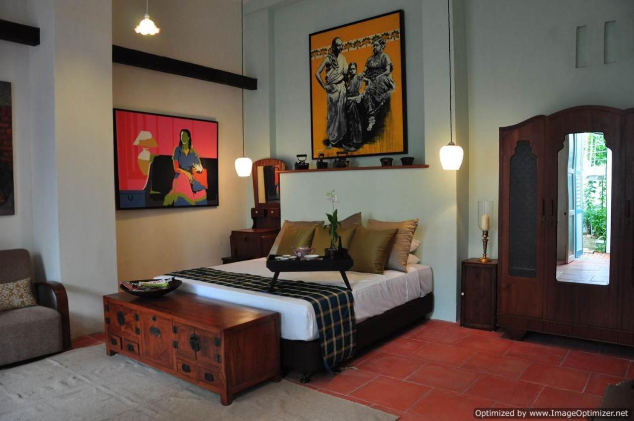 23 Love Lane Hotel George Town Room photo